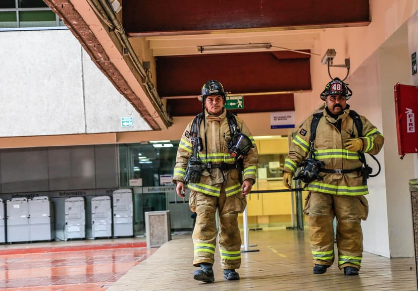 Sistemas automáticos de alerta para el cuerpo de bomberos de la ciudad.